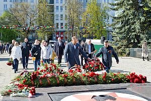 Возложение в День Победы